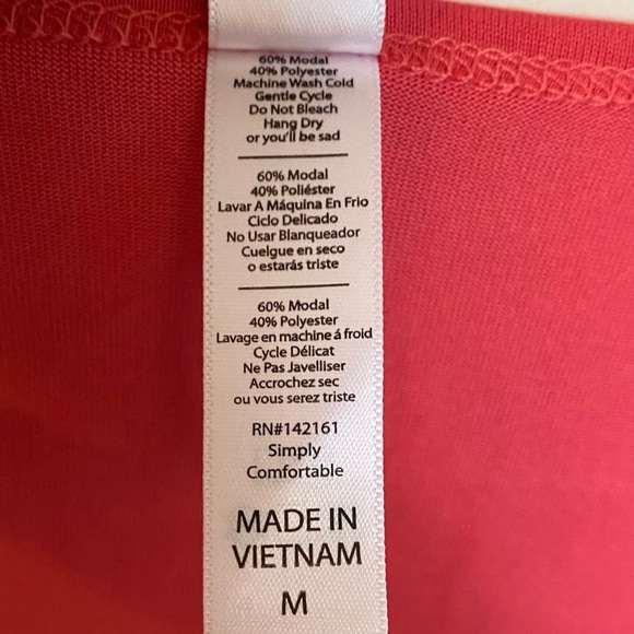 Lularoe Classic T Size: Medium High Low Short Sleeve T-Shirt (NEW WITH TAGS) - Picture 6 of 8